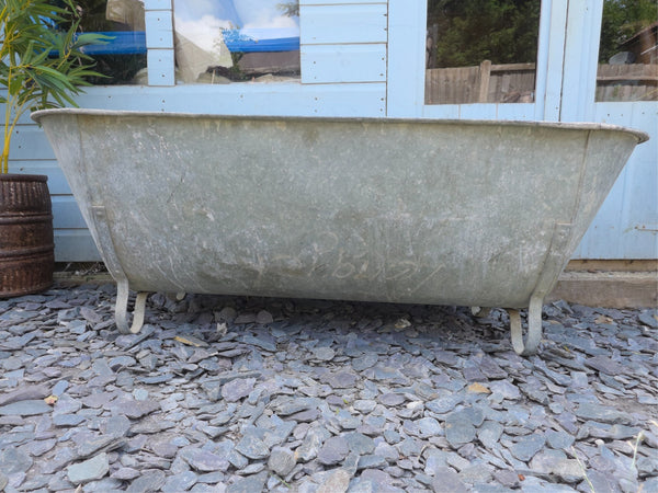 Large Vintage Hungarian Galvanised Tin Bath Tub Trough Garden Pond Herb Planter
