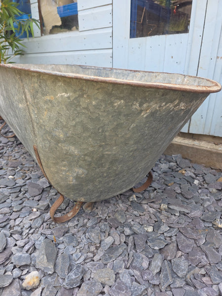 Large Vintage Hungarian Galvanised Tin Bath Tub Trough Garden Pond Herb Planter