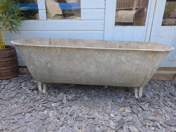 Large Vintage Hungarian Galvanised Tin Bath Tub Trough Garden Pond Herb Planter