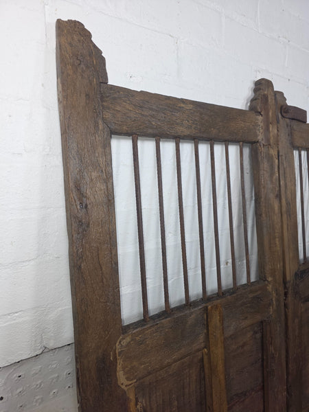 Old Pair Vintage Reclaimed Indian Wooden Iron Saloon Doors Shutters Garden Gates