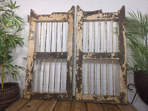 Old Pair Vintage Reclaimed Indian Wooden Iron Saloon Doors Shutters Garden Gates