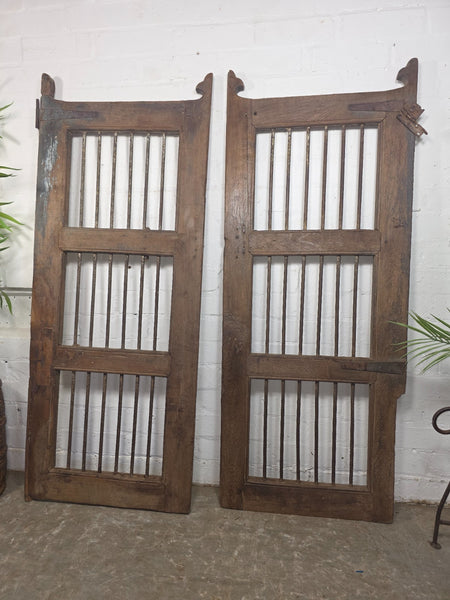 Old Pair Vintage Reclaimed Indian Wooden Iron Saloon Doors Shutters Garden Gates