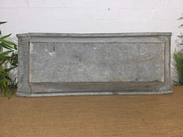 Vintage Large Galvanised Grape Hod Trough Garden Planter Pond Dog Bath Tub