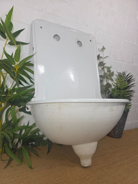 Old Vintage European French Enamel Metal Garden Water Fountain Wall Sink Planter