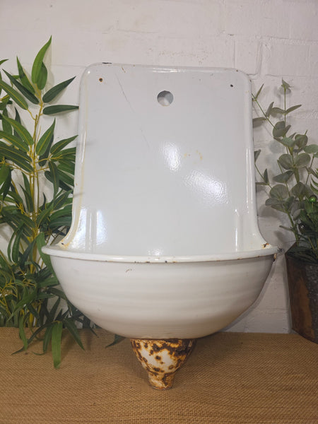 Old Vintage European French Enamel Metal Garden Water Fountain Wall Sink Planter