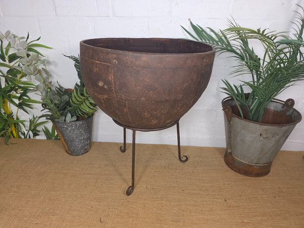 Large Heavy Duty Riveted Iron Indian Kadai Fire Pit Garden Planter Drinks Cooler
