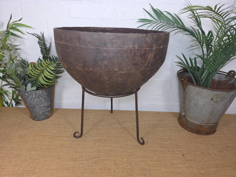 Large Heavy Duty Riveted Iron Indian Kadai Fire Pit Garden Planter Drinks Cooler