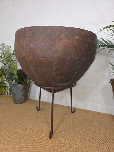 Large Heavy Duty Riveted Iron Indian Kadai Fire Pit Garden Planter Drinks Cooler