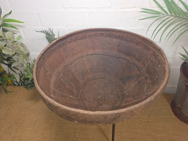 Large Heavy Duty Riveted Iron Indian Kadai Fire Pit Garden Planter Drinks Cooler