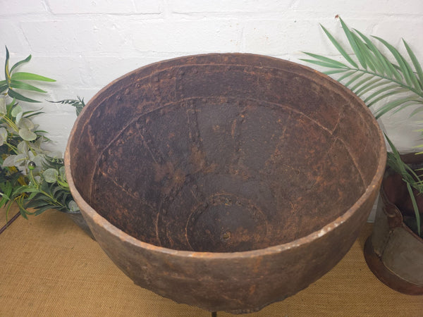 Large Heavy Duty Riveted Iron Indian Kadai Fire Pit Garden Planter Drinks Cooler