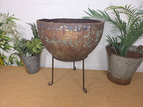 Large Heavy Duty Riveted Iron Indian Kadai Fire Pit Garden Planter Drinks Cooler
