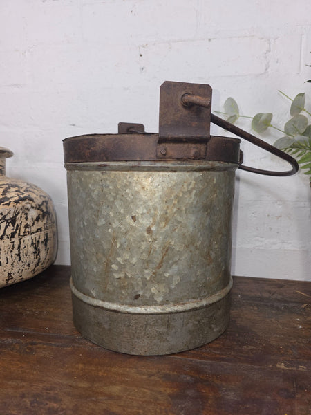 Vintage Heavy Duty Galvanised Iron Bucket With Handle Hanging Garden Planter
