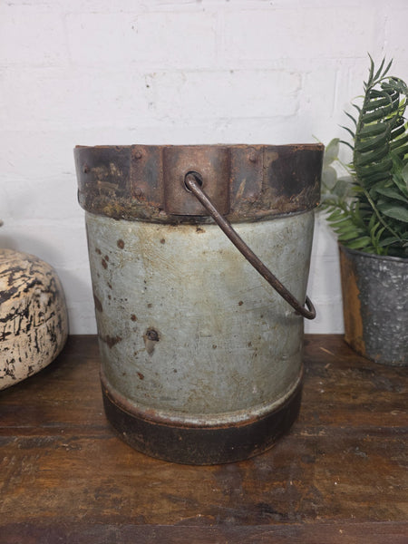 Vintage Heavy Duty Galvanised Iron Bucket With Handle Hanging Garden Planter