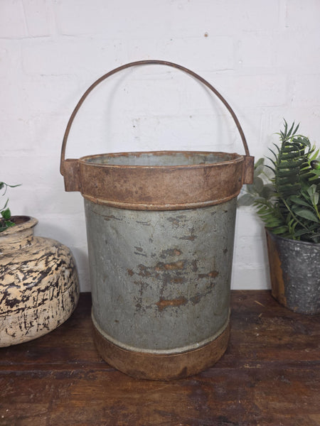 Vintage Heavy Duty Galvanised Iron Bucket With Handle Hanging Garden Planter