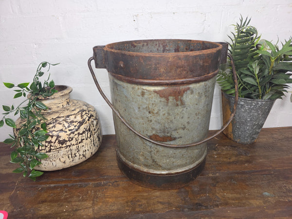 Vintage Heavy Duty Galvanised Iron Bucket With Handle Hanging Garden Planter
