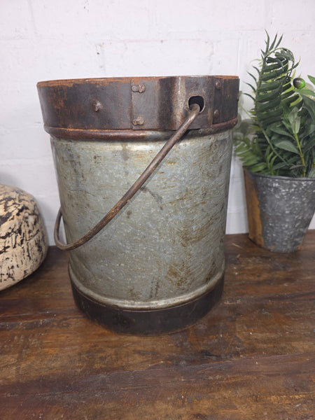 Vintage Heavy Duty Galvanised Iron Bucket With Handle Hanging Garden Planter