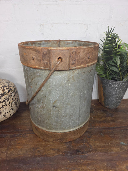 Vintage Heavy Duty Galvanised Iron Bucket With Handle Hanging Garden Planter