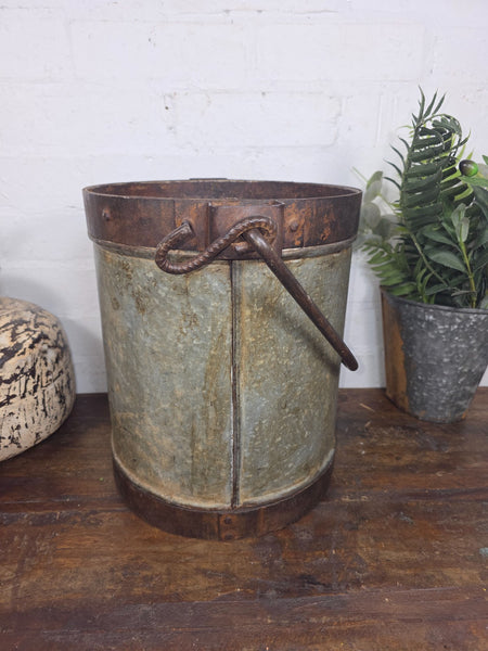 Vintage Heavy Duty Galvanised Iron Bucket With Handle Hanging Garden Planter