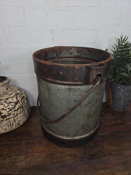 Vintage Heavy Duty Galvanised Iron Bucket With Handle Hanging Garden Planter