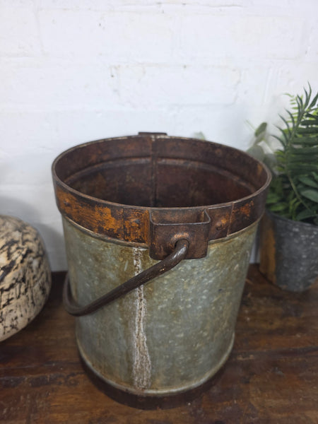 Vintage Heavy Duty Galvanised Iron Bucket With Handle Hanging Garden Planter