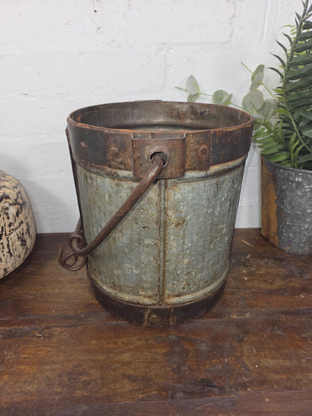Vintage Heavy Duty Galvanised Iron Bucket With Handle Hanging Garden Planter