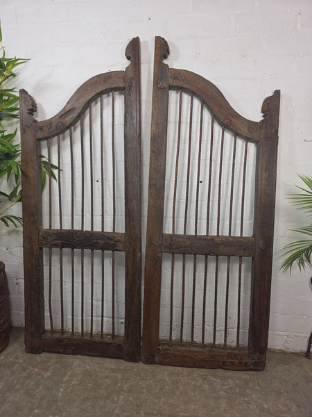 Old Pair Vintage Reclaimed Indian Wooden Iron Saloon Doors Shutters Garden Gates