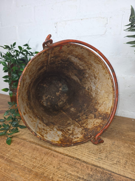 Vintage Rustic industrial Metal Fire Bucket Garden Planter Tub Hanging Basket