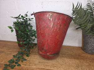 Vintage Rustic industrial Metal Fire Bucket Garden Planter Tub Hanging Basket