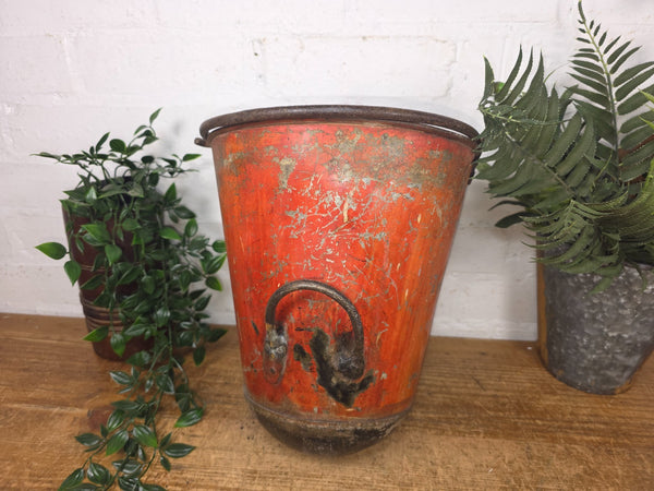 Vintage Rustic industrial Metal Fire Bucket Garden Planter Tub Hanging Basket