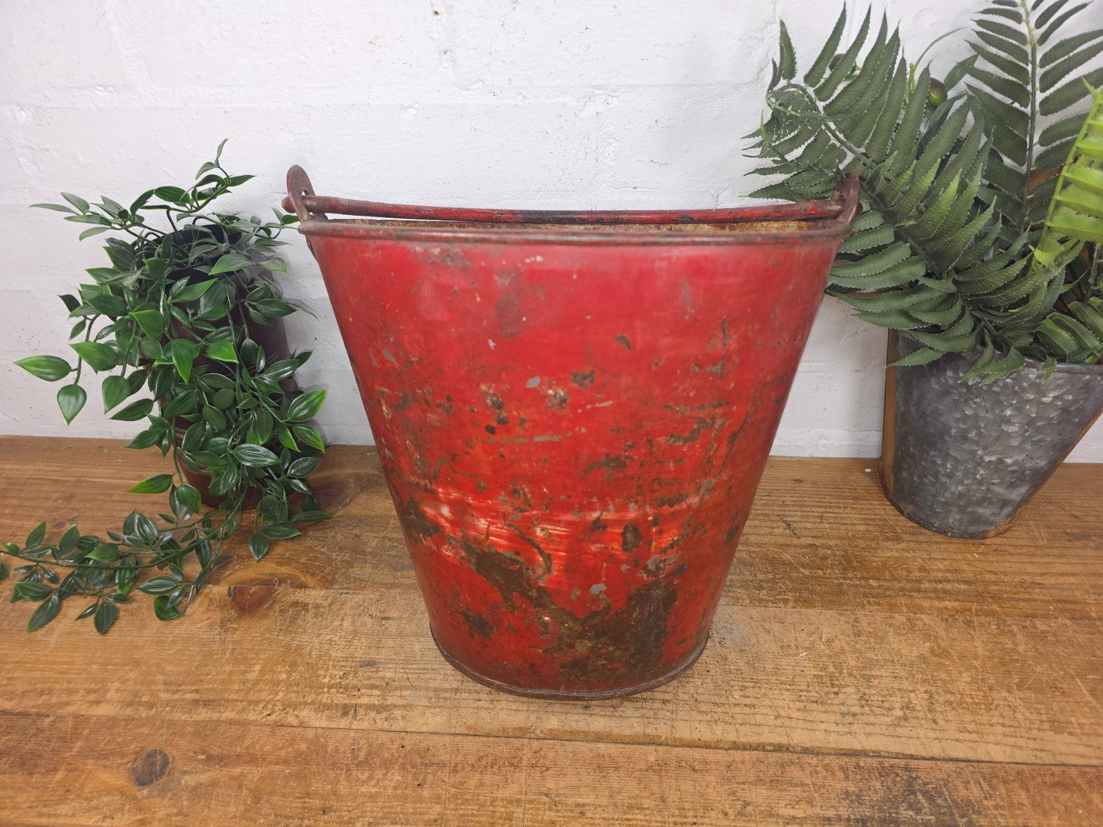 Vintage Rustic industrial Metal Fire Bucket Garden Planter Tub Hanging Basket