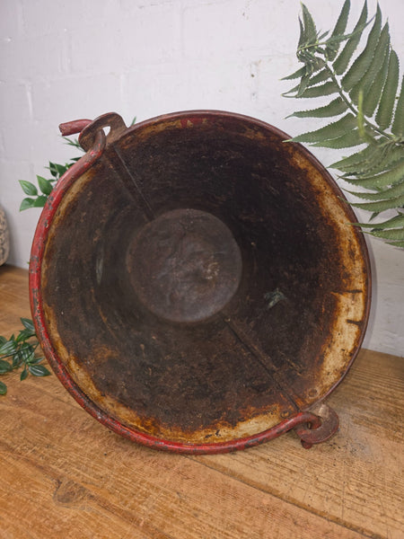 Vintage Rustic industrial Metal Fire Bucket Garden Planter Tub Hanging Basket