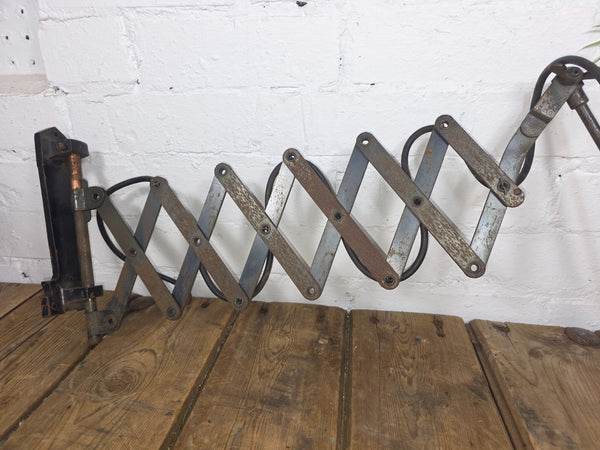 Vintage Industrial Antique Walligraph Scissor Wall Lamp Light