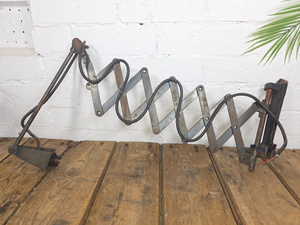Vintage Industrial Antique Walligraph Scissor Wall Lamp Light
