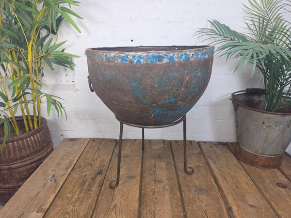 Large Heavy Duty Riveted Iron Indian Kadai Fire Pit Garden Planter Drinks Cooler