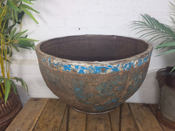 Large Heavy Duty Riveted Iron Indian Kadai Fire Pit Garden Planter Drinks Cooler