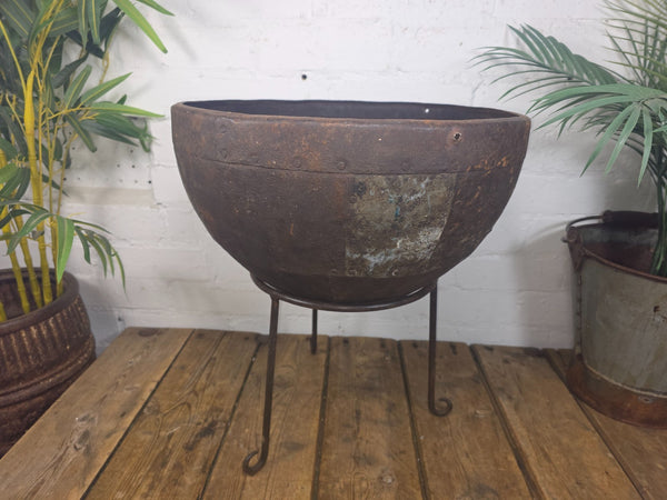 Large Heavy Duty Riveted Iron Indian Kadai Fire Pit Garden Planter Drinks Cooler