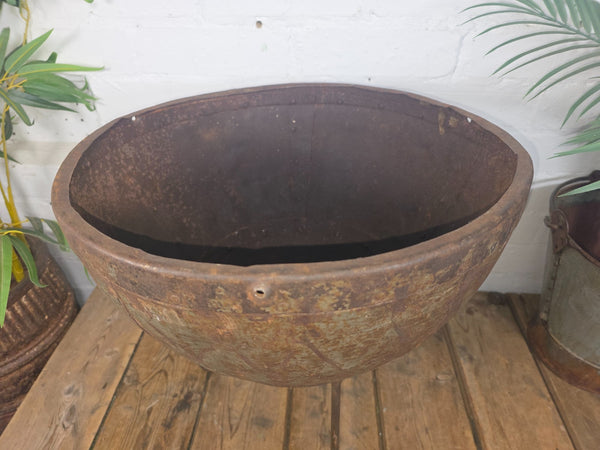 Large Heavy Duty Riveted Iron Indian Kadai Fire Pit Garden Planter Drinks Cooler