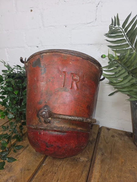 Vintage Rustic industrial Metal Fire Bucket Garden Planter Tub Hanging Basket