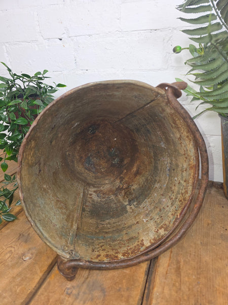 Vintage Rustic industrial Metal Fire Bucket Garden Planter Tub Hanging Basket