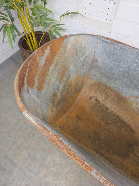 Large Vintage Hungarian Galvanised Tin Bath Tub Trough Garden Pond Herb Planter