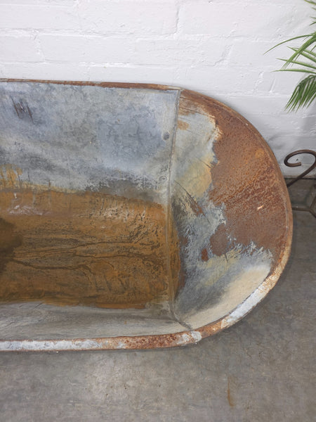 Large Vintage Hungarian Galvanised Tin Bath Tub Trough Garden Pond Herb Planter