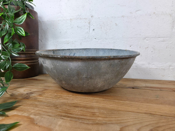 Vintage 1950's Agricultural Farming Galvanised Feeder Bowl BOCM