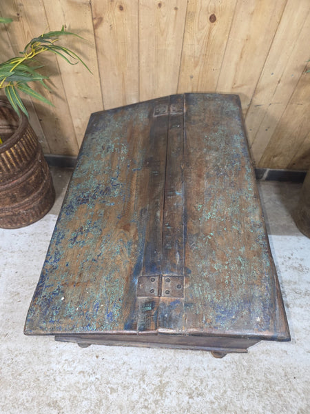 Vintage Antique Indian Colonial Solid Wooden Writing Box Desk