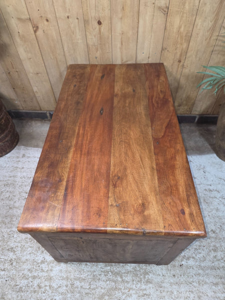 Antique Indian Solid Wooden Merchants Engineers Workman's Drawers Coffee Table