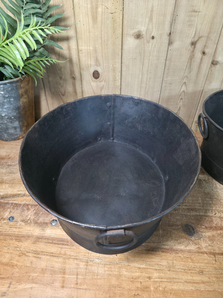 Reclaimed Rustic Hand Made Metal Oval Baby Bath Herb Planter Plant Pot