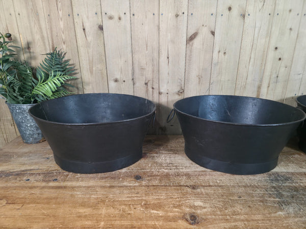 Reclaimed Rustic Hand Made Metal Oval Baby Bath Herb Planter Plant Pot