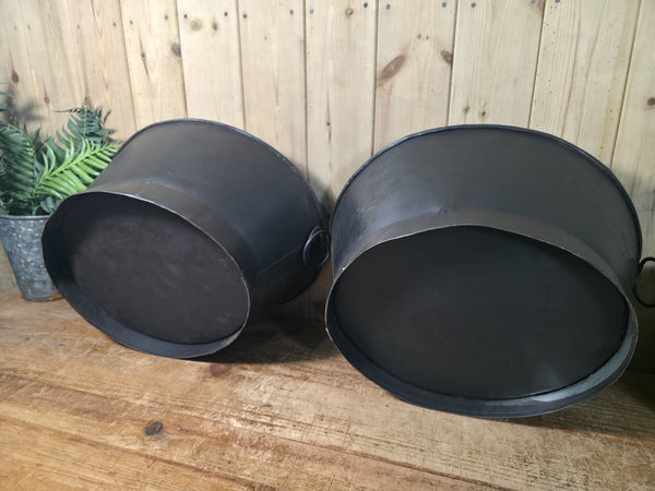 Reclaimed Rustic Hand Made Metal Oval Baby Bath Herb Planter Plant Pot