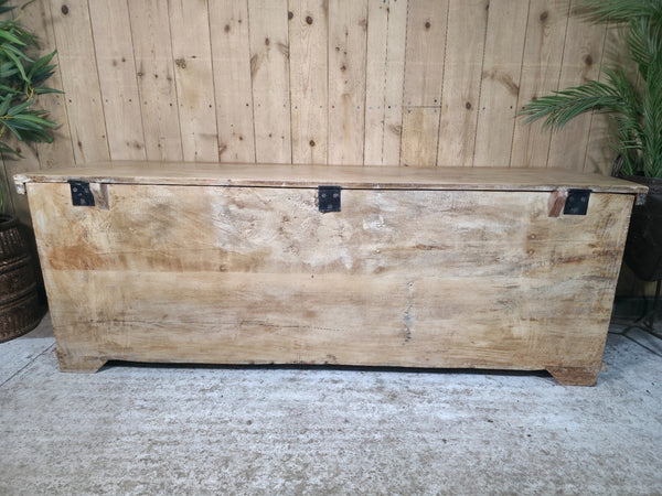 Vintage Reclaimed Indian Hand Carved Solid Wooden Ottoman Blanket Box Trunk