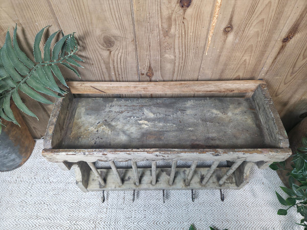 Vintage Rustic Indian Kitchen Tea Chai Spice Rack Cup Saucer Plate Wall Shelf