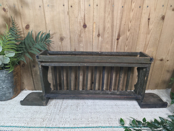 Vintage Rustic Indian Kitchen Tea Chai Spice Rack Cup Saucer Plate Wall Shelf